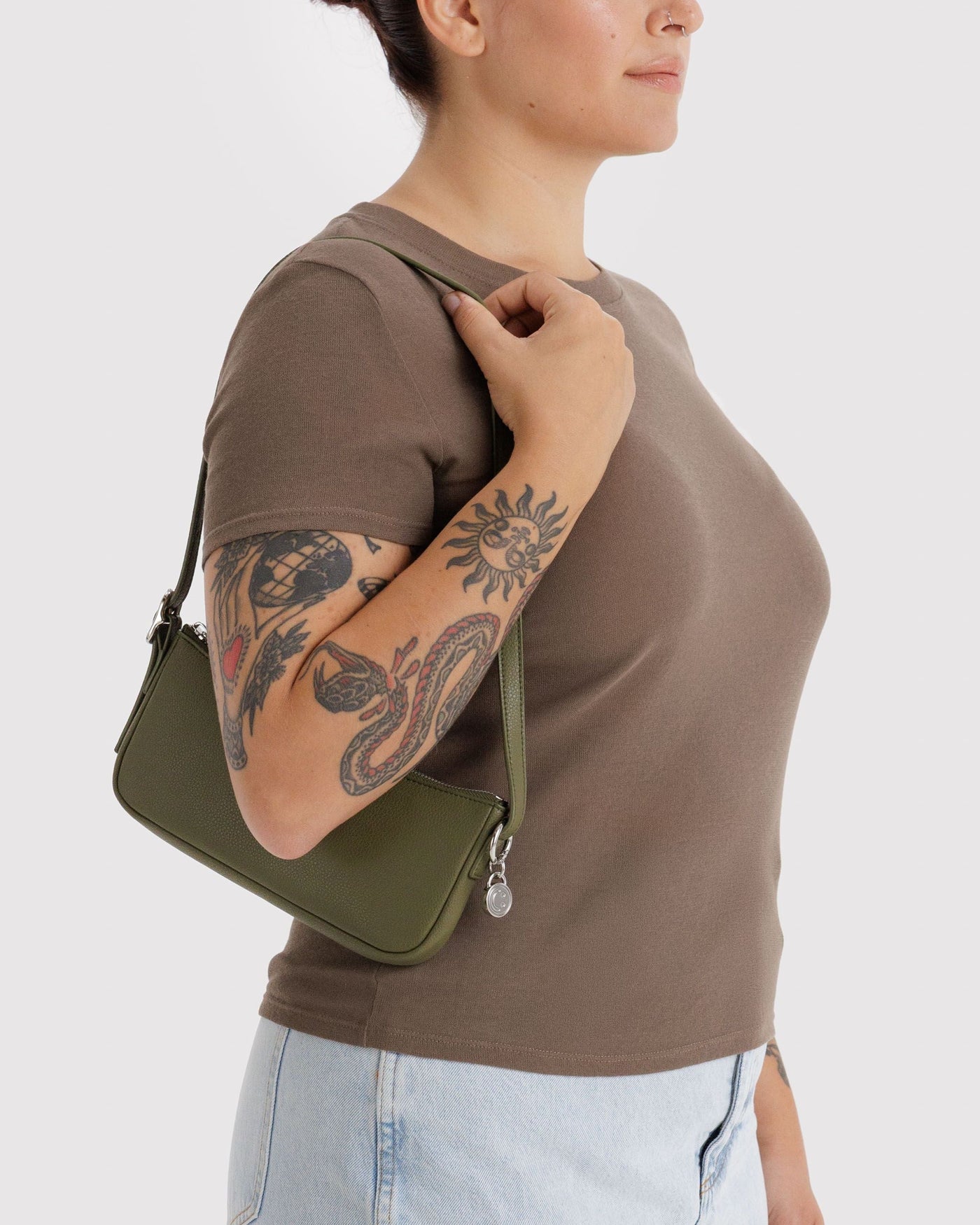 Recycled Leather Pochette K6